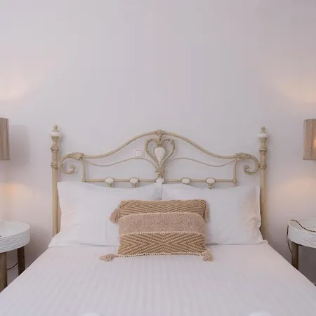 Miles Away Luxury Apartment *