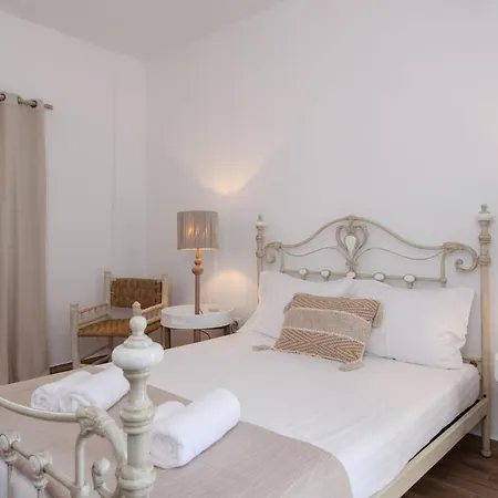 Miles Away Luxury Platis Gialos (Sifnos)