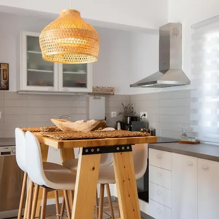 Miles Away Luxury Apartment *
