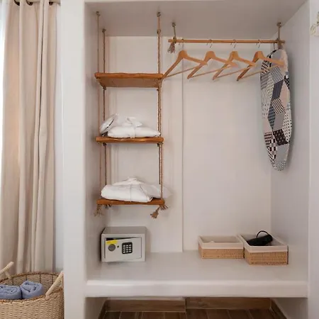 Miles Away Luxury * Platis Gialos (Sifnos)