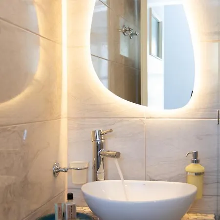 Miles Away Luxury Platis Gialos (Sifnos)