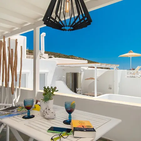 Miles Away Luxury Apartamento