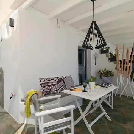 Miles Away Luxury Apartment Platis Gialos (Sifnos)