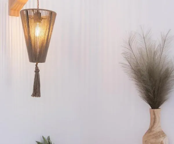 Miles Away Luxury Apartamento *